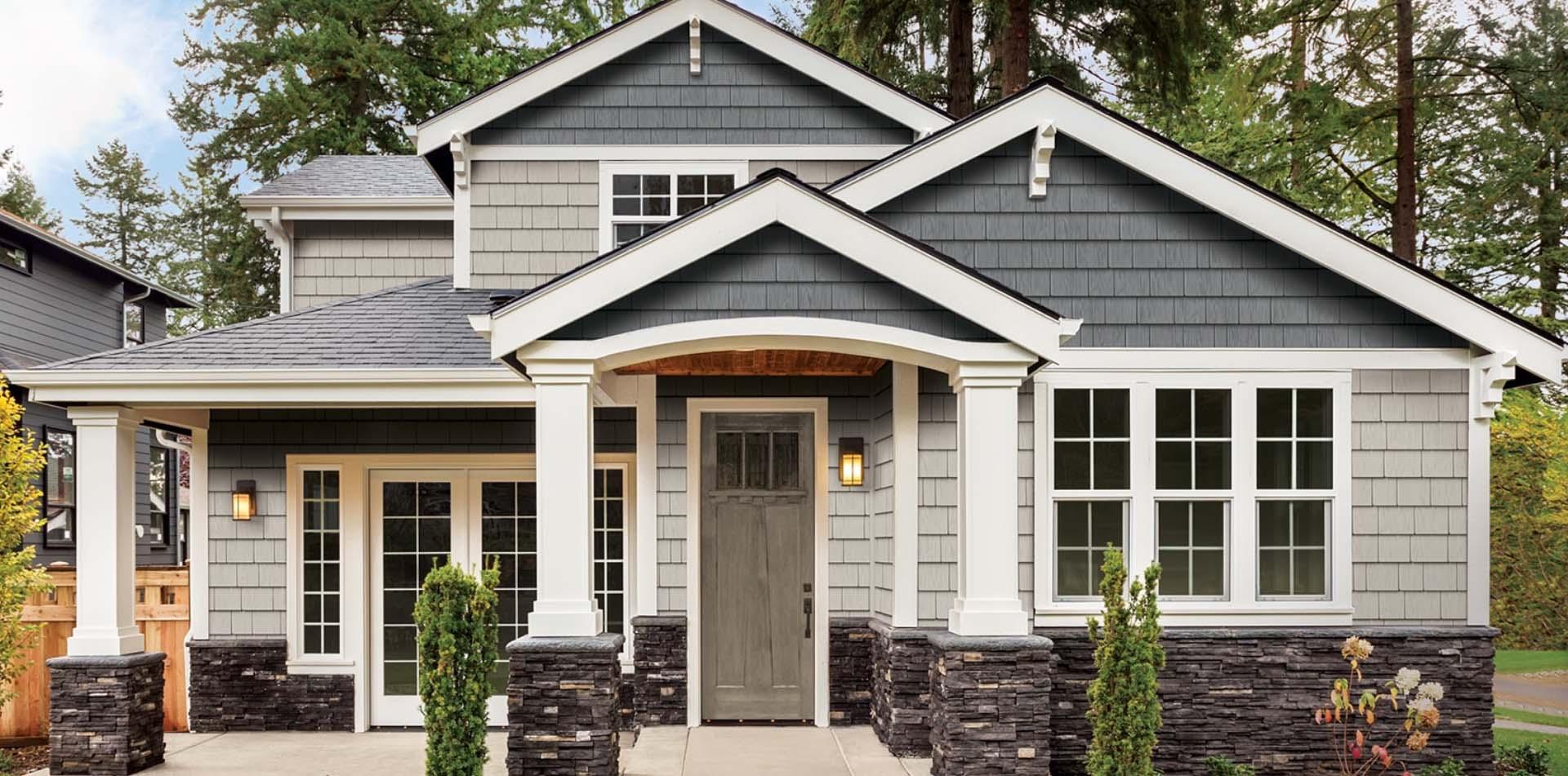 Professional vinyl siding installation